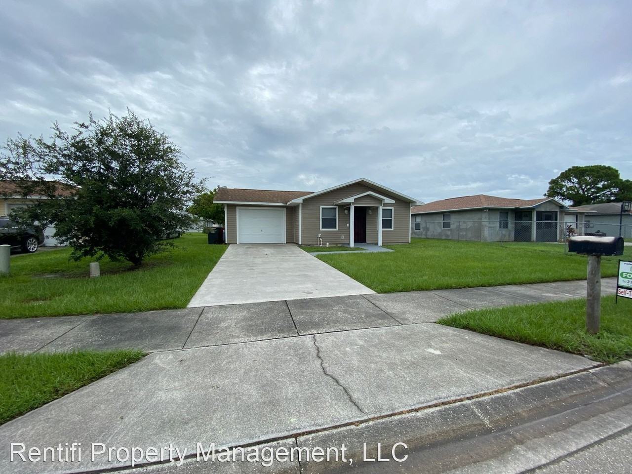 3719 Suntrust Dr - Photo 2 of 14