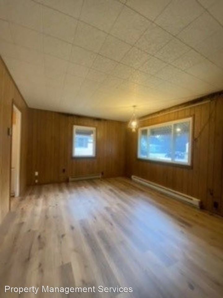 1250 Canton St - Photo 3 of 23