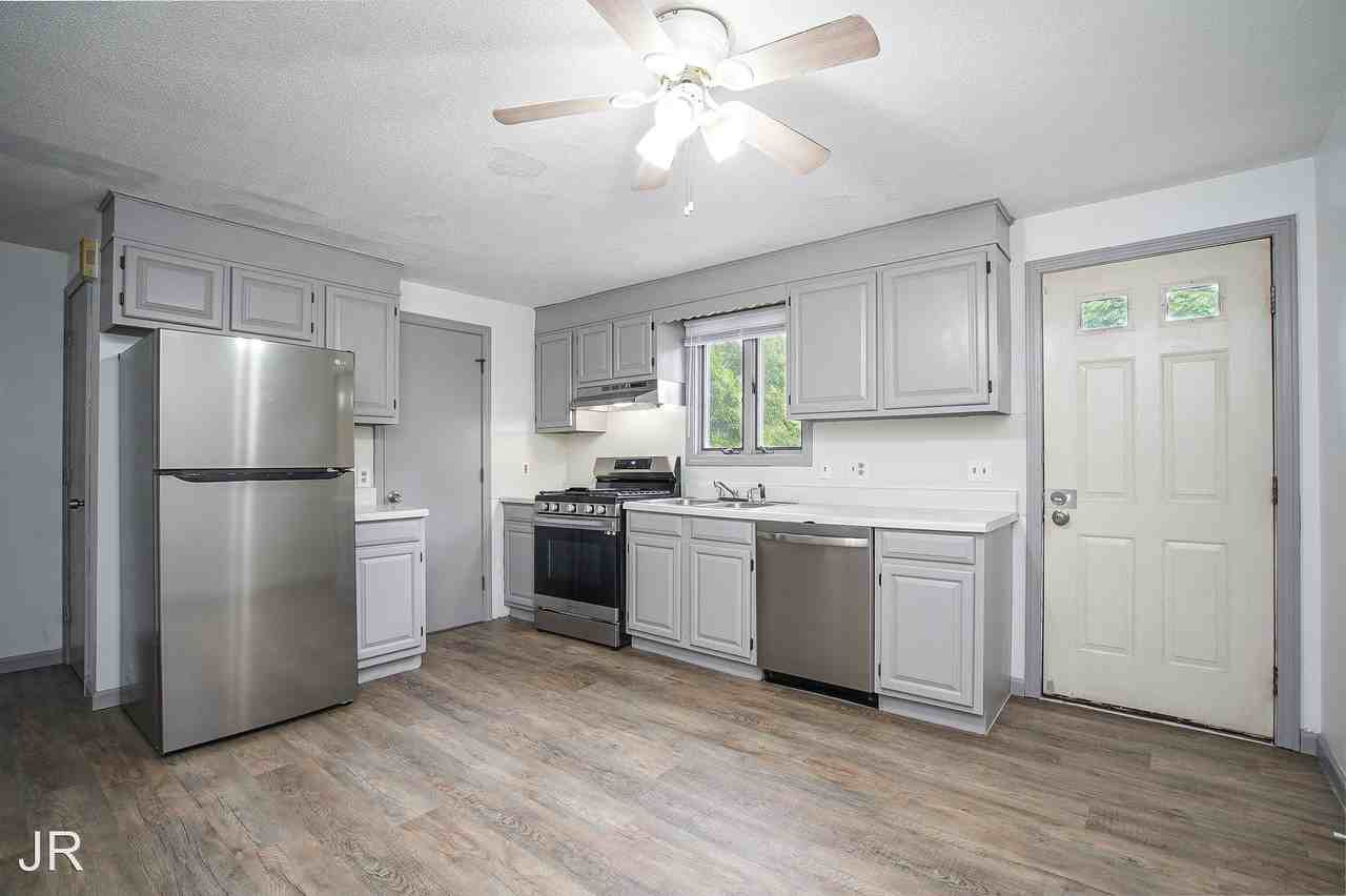 97-99 Michon Street - Photo 3 of 15