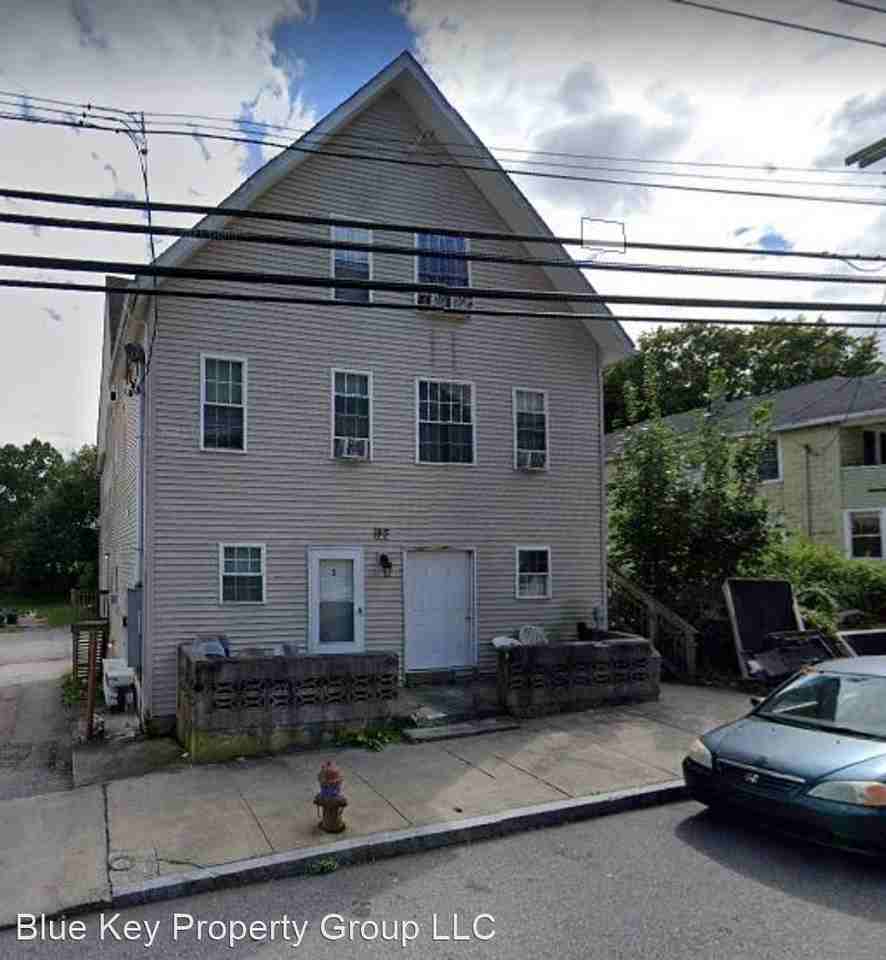 43-45 Merchants Ave - Photo 2 of 5