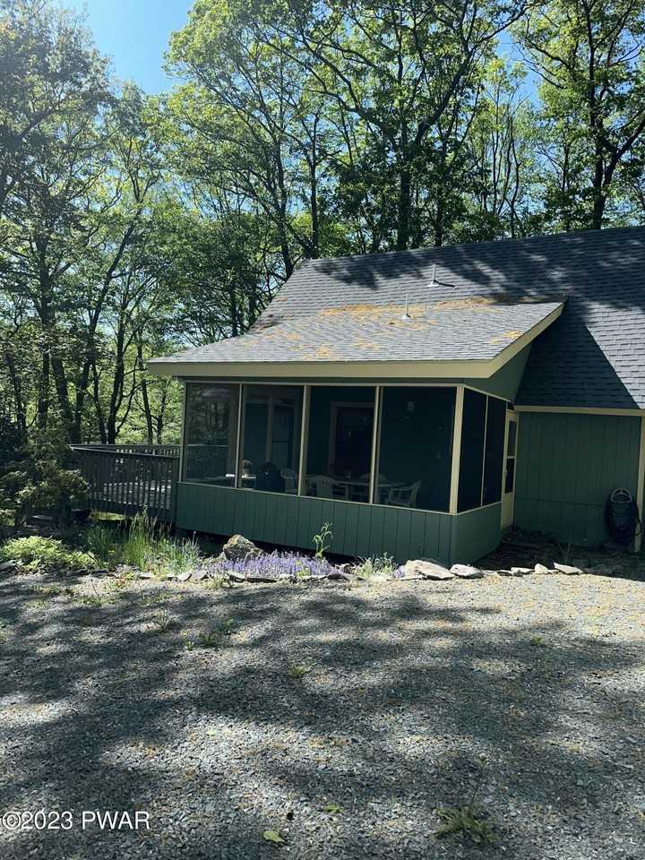 140 Gaskin Dr - Photo 2 of 35