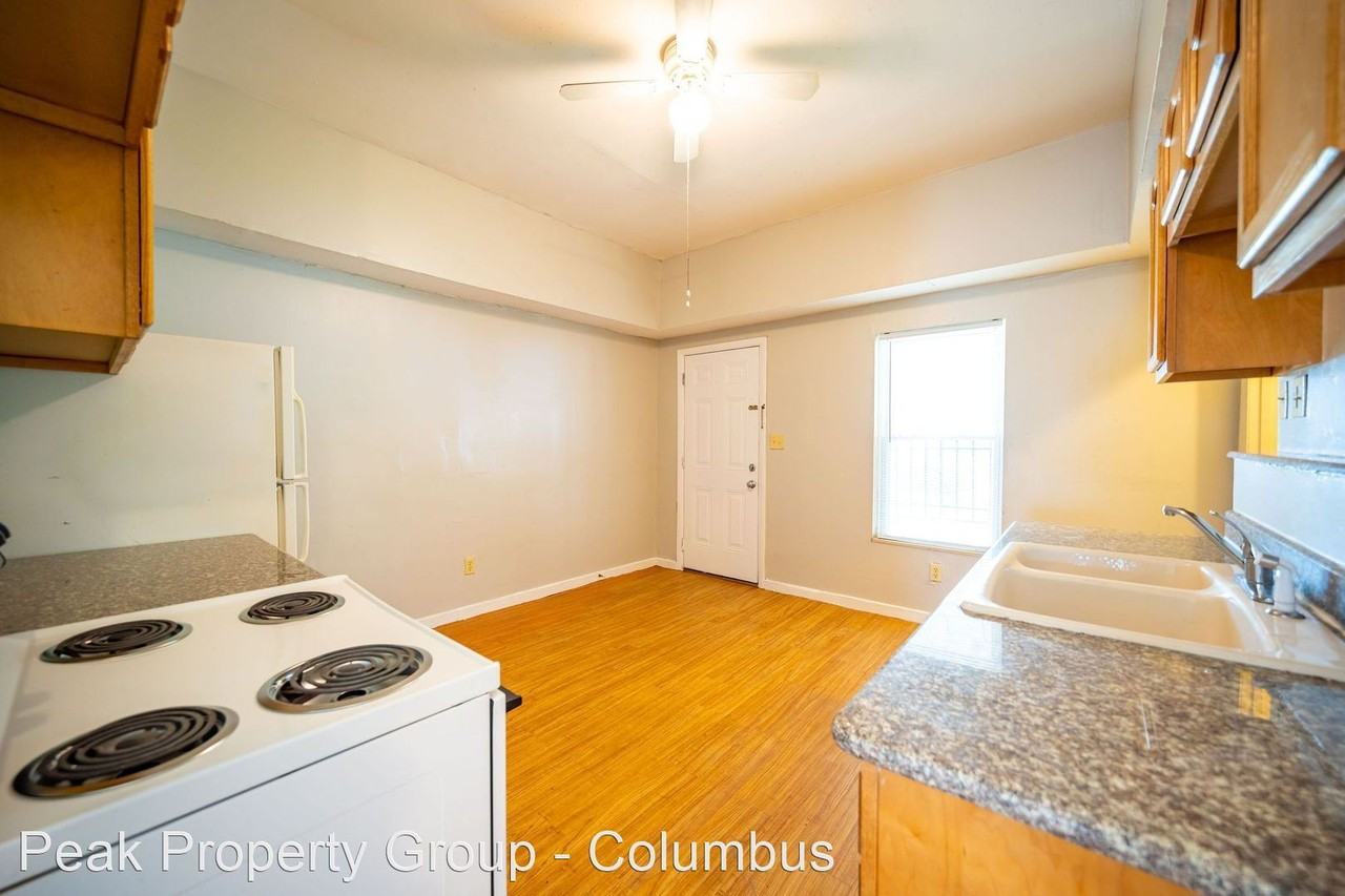 755-757 Wager Street - Photo 3 of 17