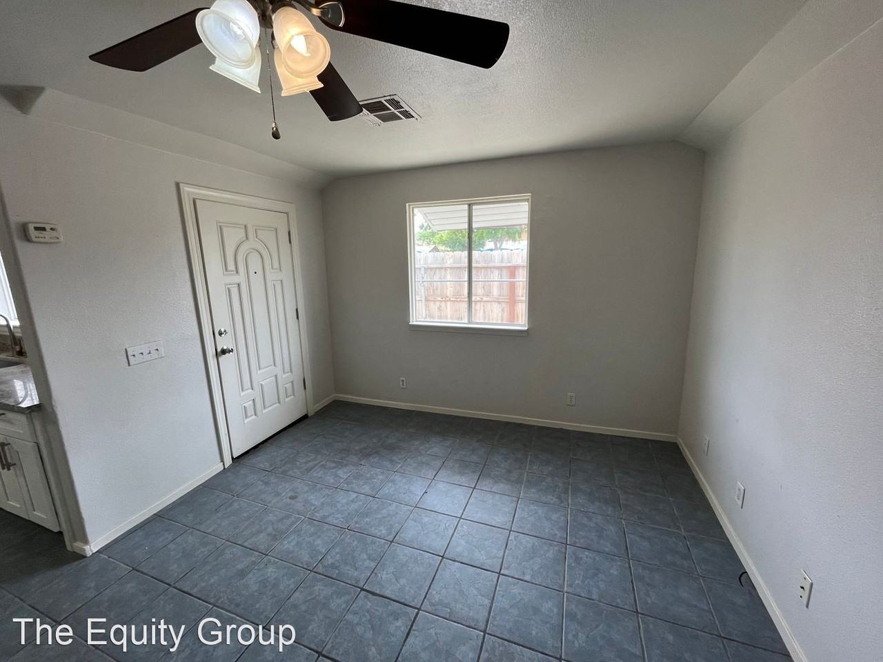 453 1/2 S H St - Photo 2 of 10