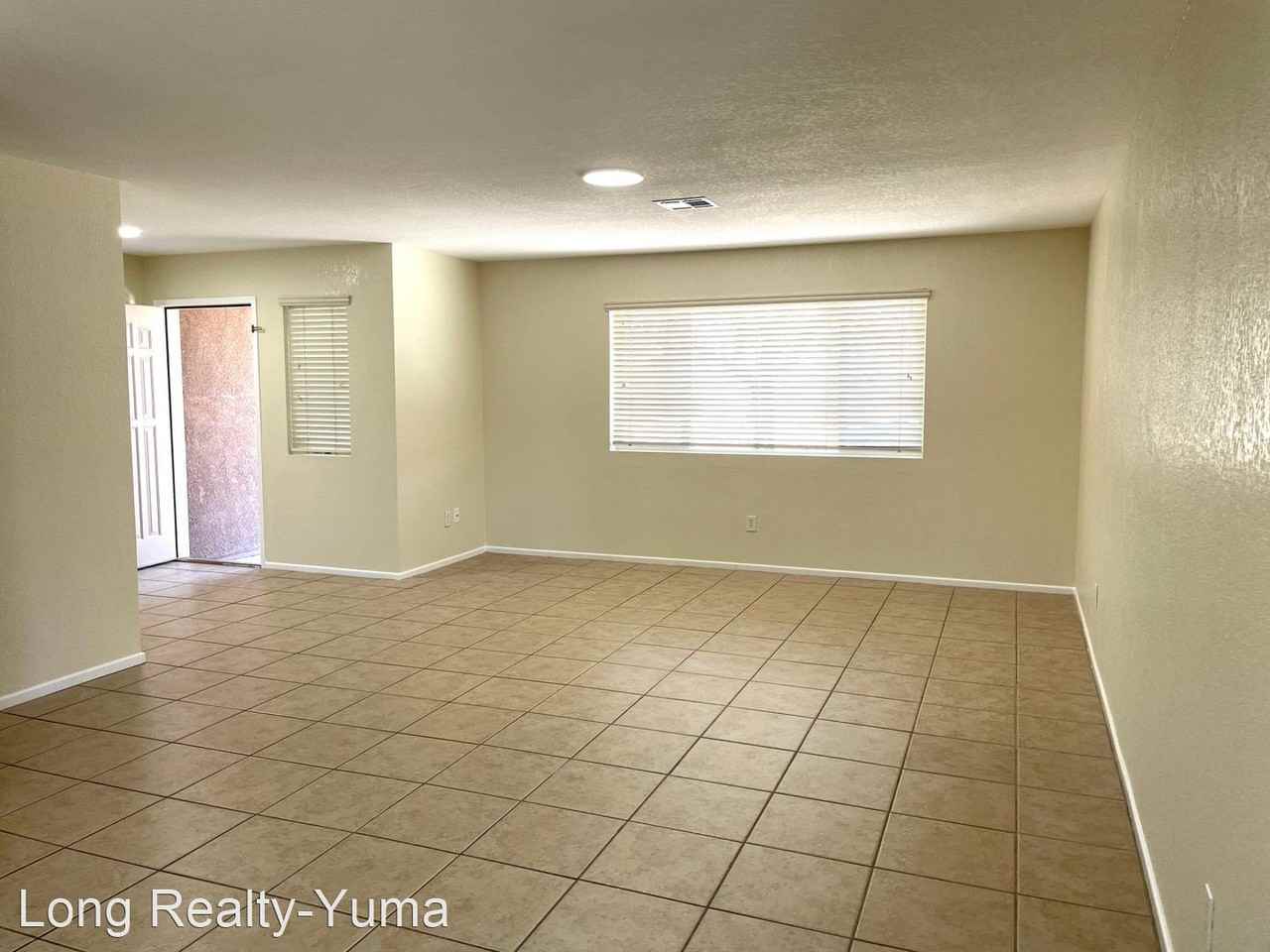 11279 E 26th Ln - Photo 2 of 16