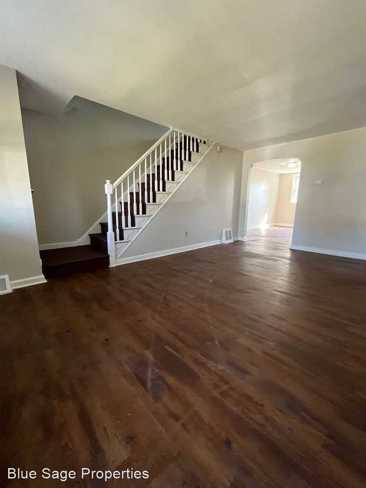 507 S 2nd St - Photo 3 of 29