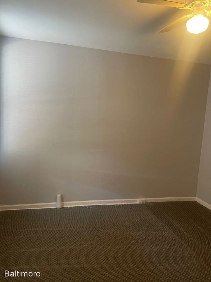 3120 Ravenwood Ave - Photo 3 of 17