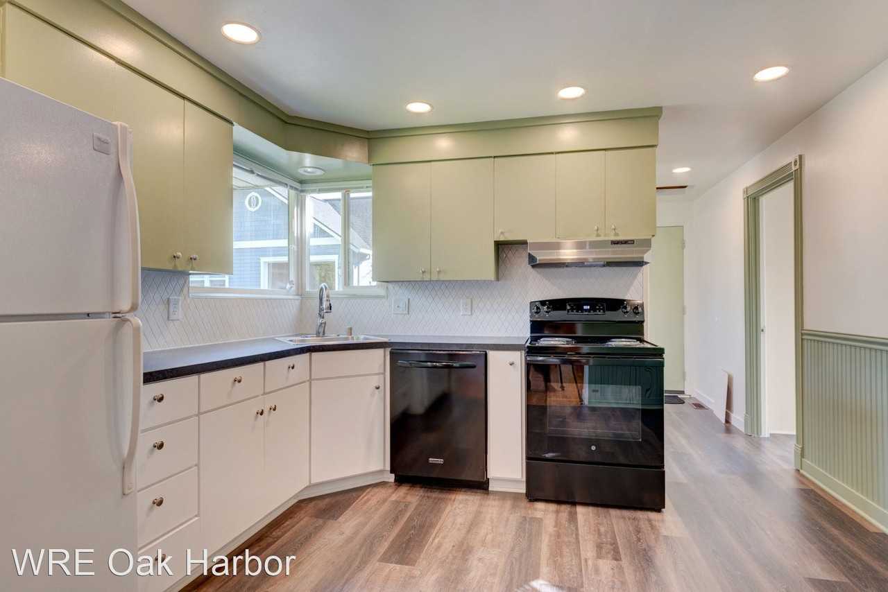 96 Se Glencoe St - Photo 3 of 19