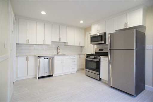 165 Everett St #2 - Photo 3 of 9