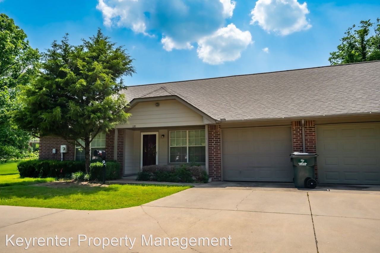 220 S 19th St - Photo 3 of 13