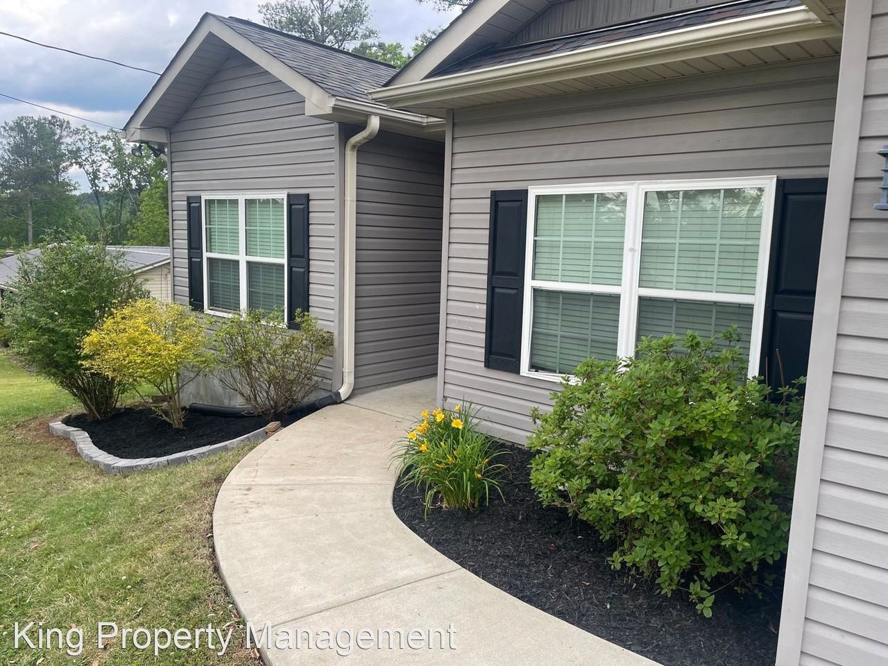 173 Reaves Dr - Photo 3 of 11