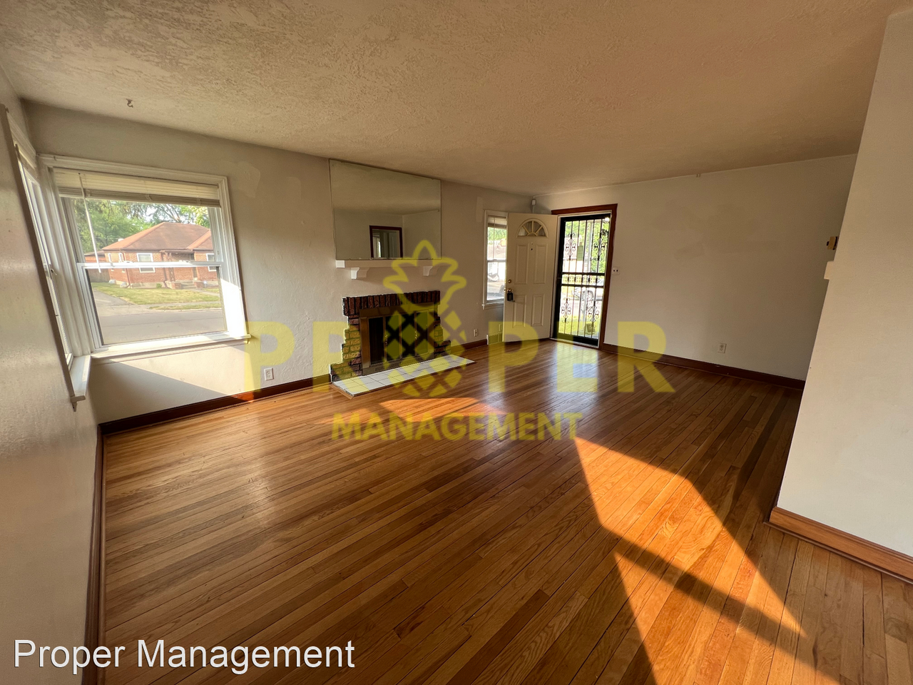 1869 Rutland Dr - Photo 3 of 9