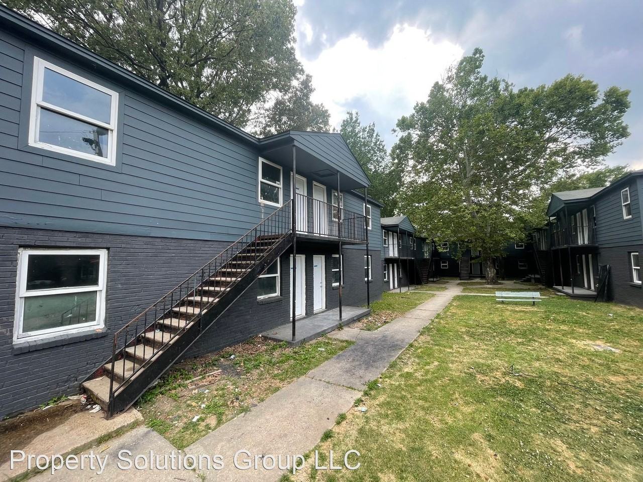 Willie Mitchell Apartments - Photo 2 of 7