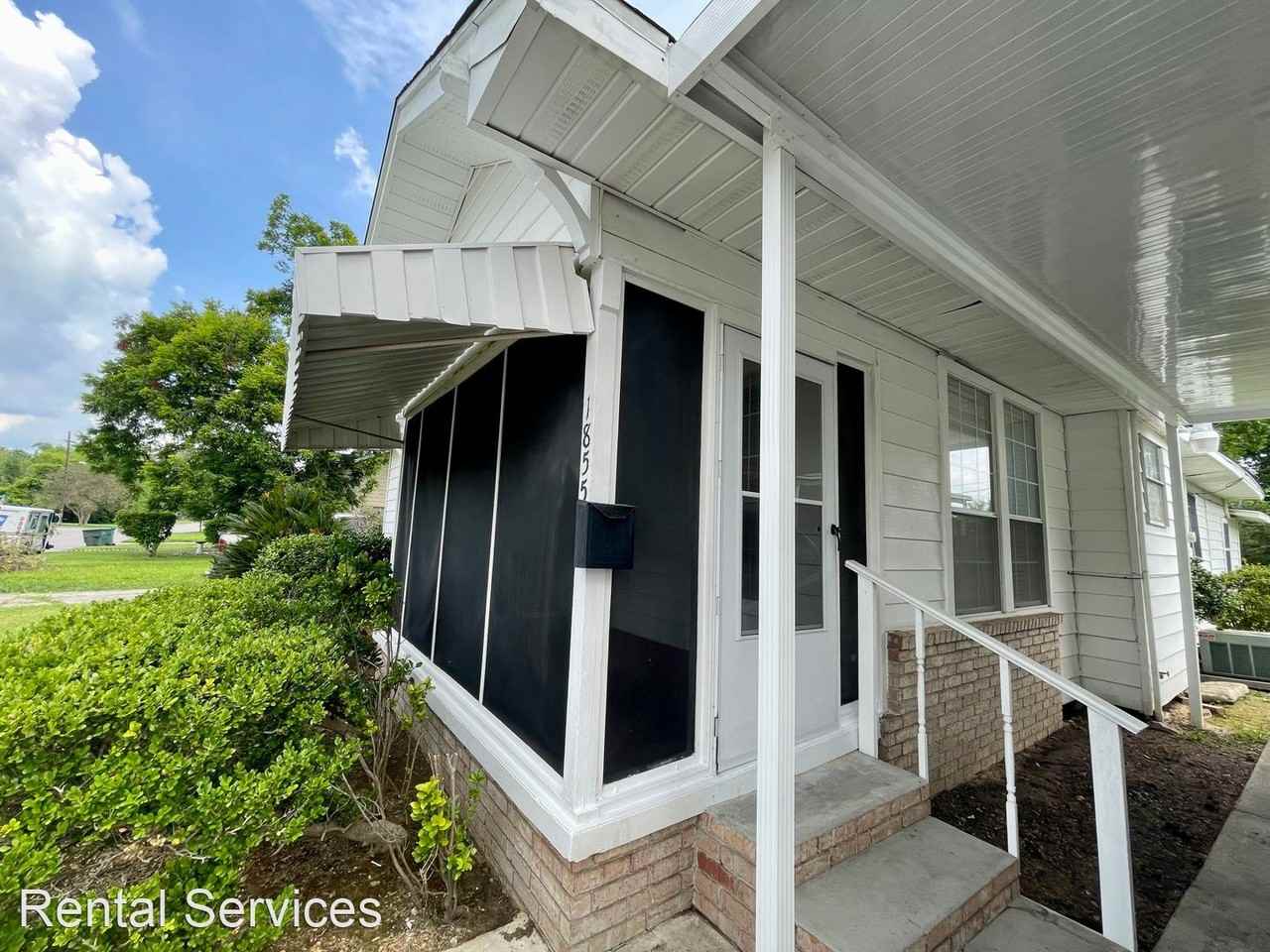 1855 Euclid St - Photo 2 of 14