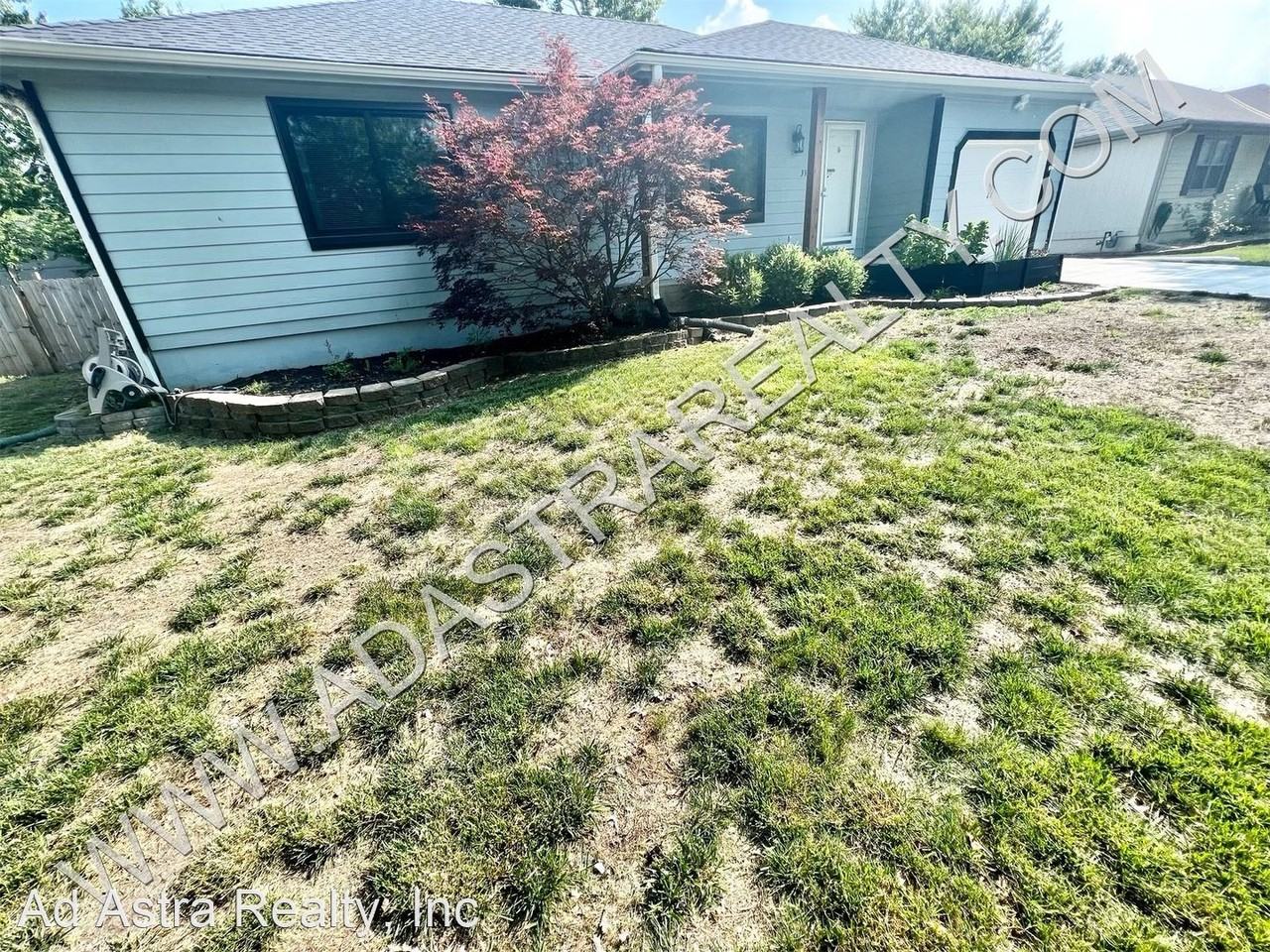 33285 W 87th Ter - Photo 3 of 32