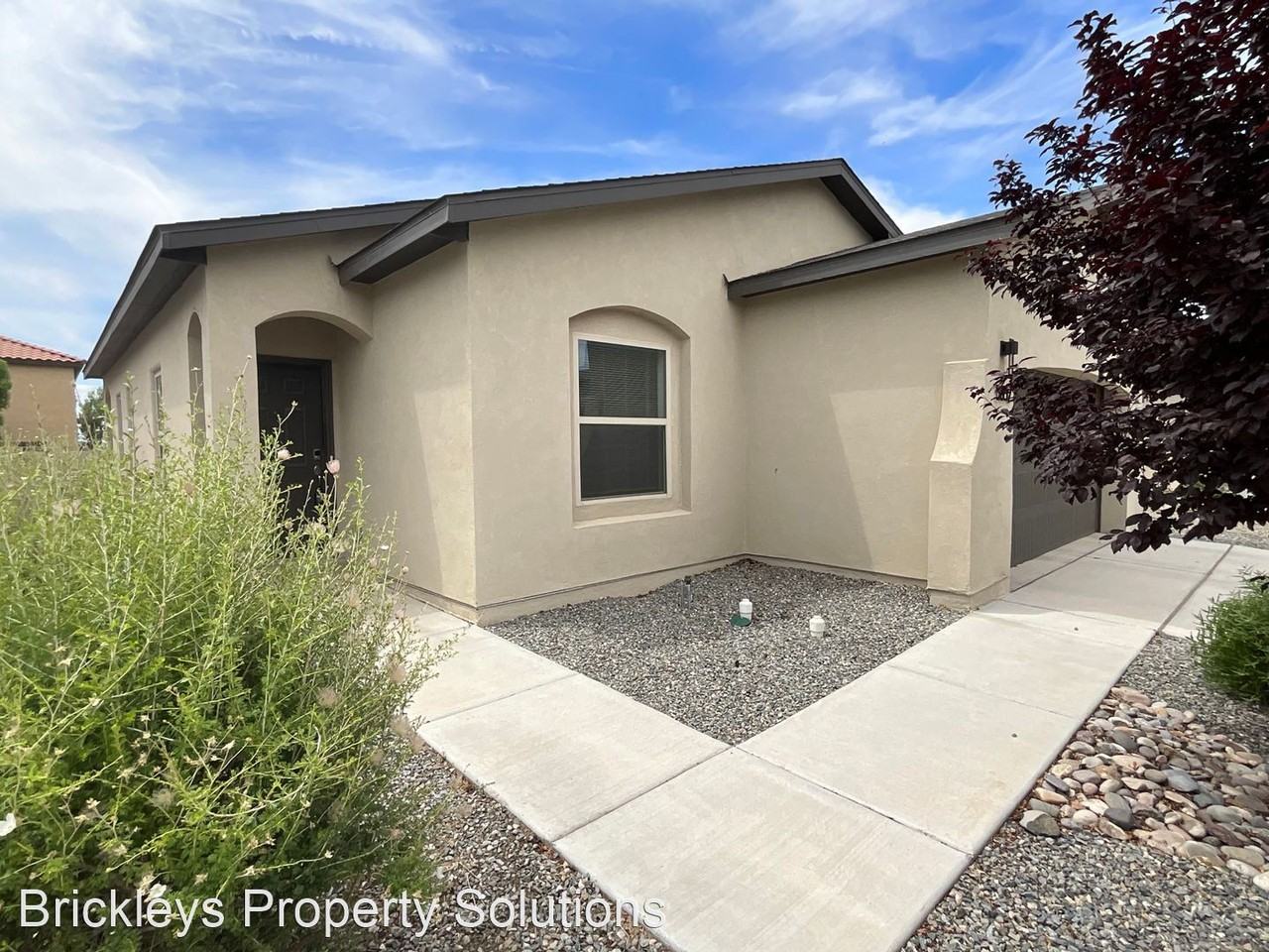 5852 Mafraq Ave Nw - Photo 3 of 25