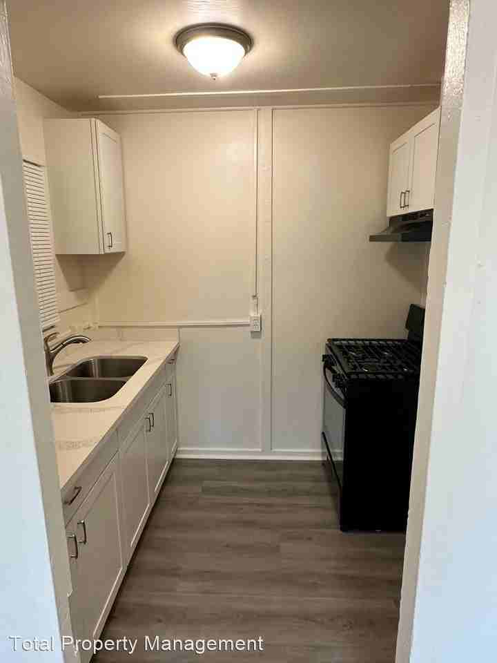 15714 Avenue 329 - Photo 2 of 11