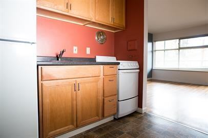 University Plaza - Photo 3 of 7