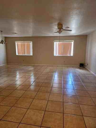 823 - 1 Aliyah Road - Photo 2 of 14