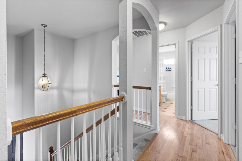 4916 Summer Oaks Ln - Photo 3 of 50