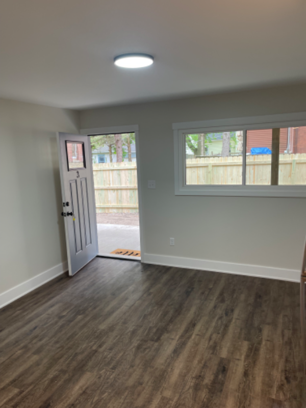 1117 Niles Ave - Photo 2 of 19