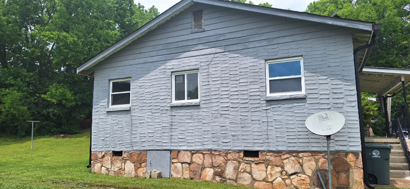 4625 Highland Ave - Photo 2 of 10