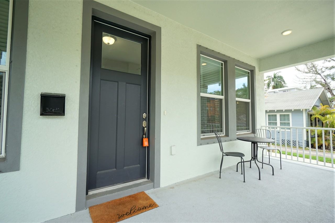 651 14th Ave S - Photo 3 of 29