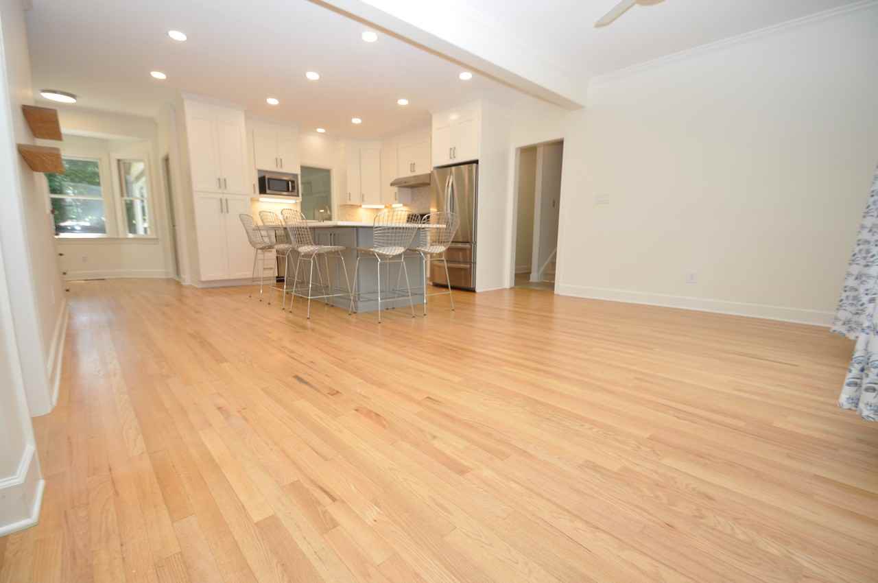 6121 Chowning Ct - Photo 2 of 50