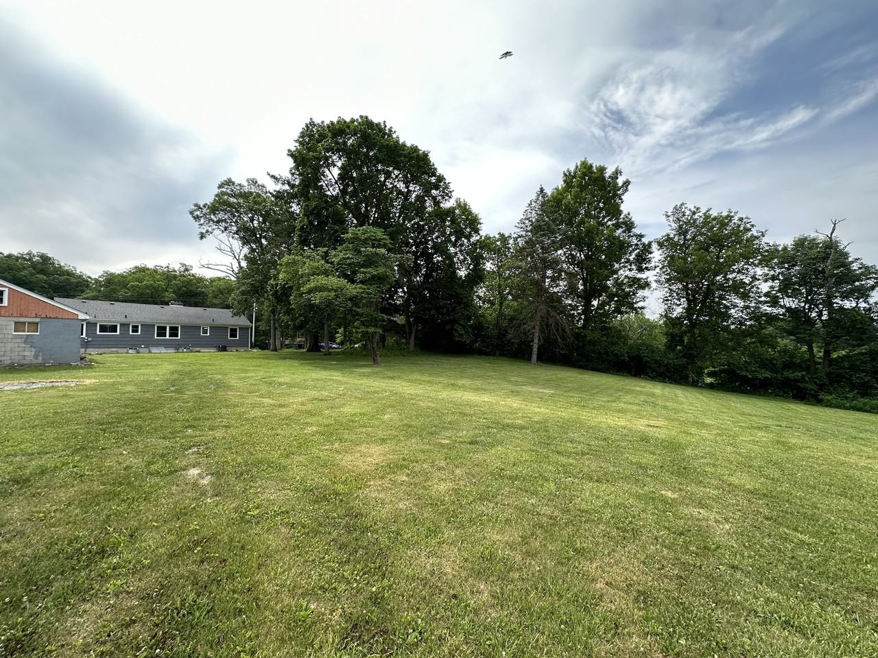 12920 Cedar Lake Rd - Photo 2 of 20