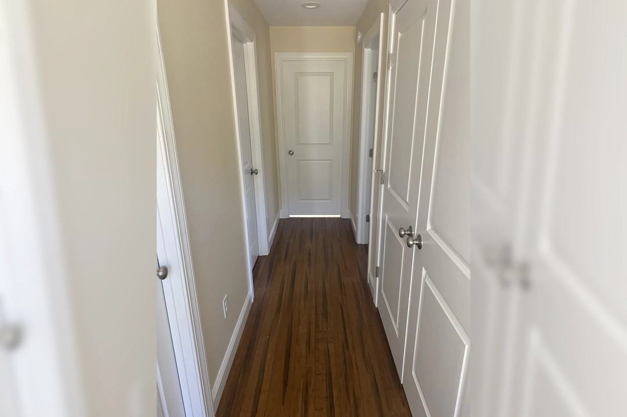 12 Chaz Way - Photo 2 of 10