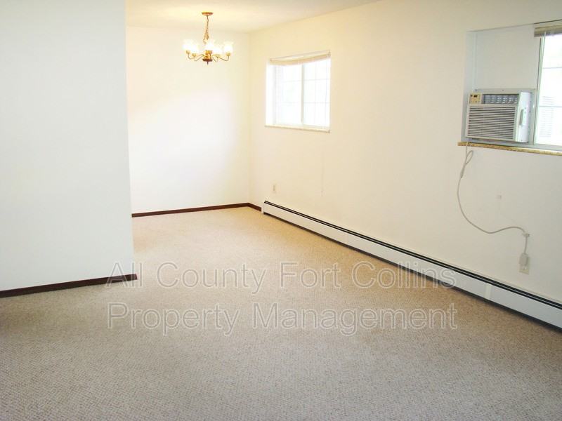 421 Mulberry Dr #1 - Photo 3 of 14