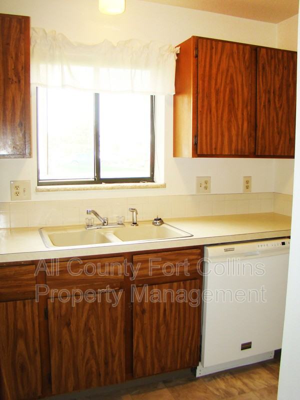 421 Mulberry Dr #1 - Photo 6 of 14