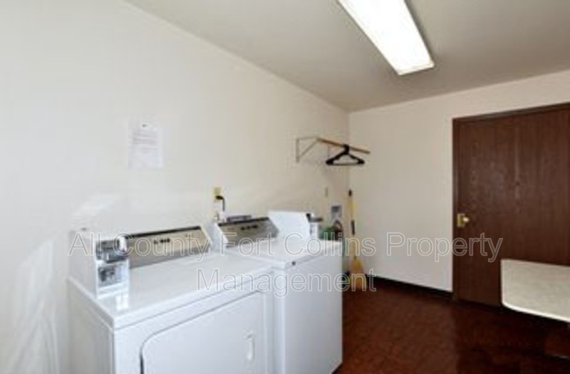 421 Mulberry Dr #1 - Photo 7 of 15