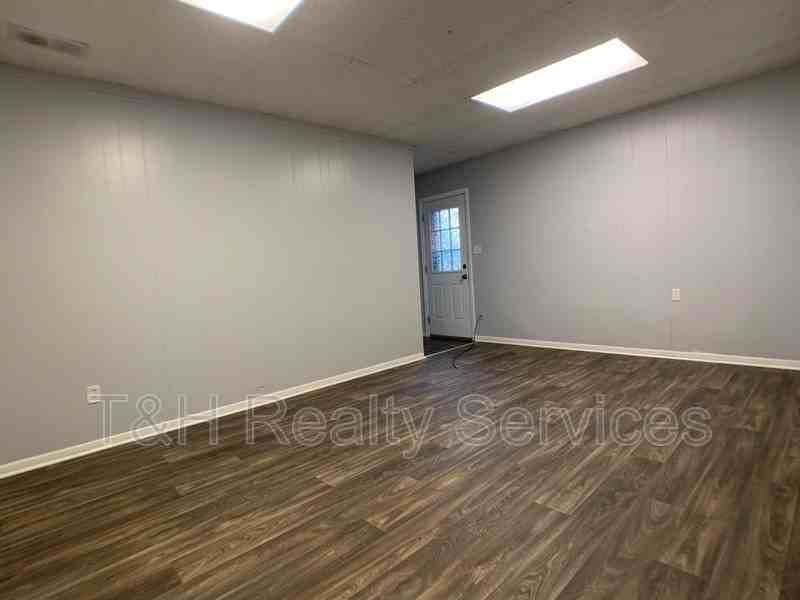 7649 Southfield Dr - Photo 2 of 19