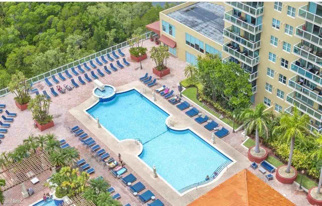 17000 N Bay Rd - Photo 2 of 9