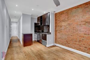 featured image of W 52nd St #6C