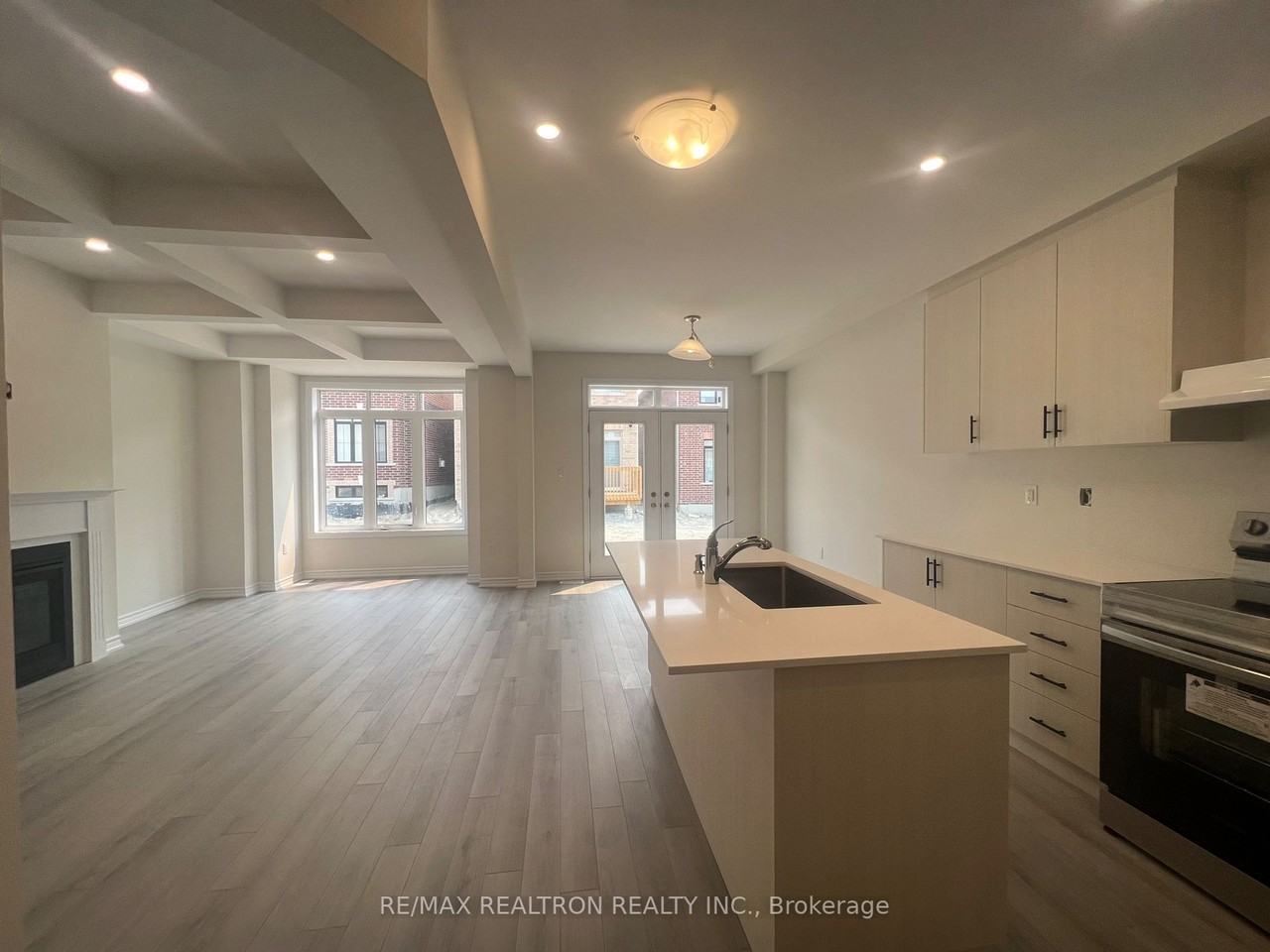 116 Ben Sinclair Avenue - Photo 3 of 9