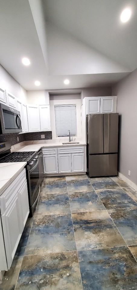 623 West Walnut Street - Photo 5 of 22