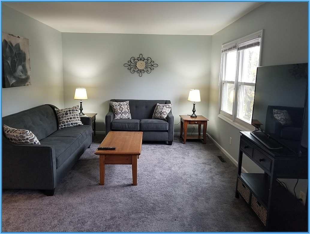 641 Sylvan Court - Photo 2 of 11