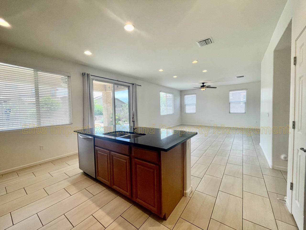 11442 E Dry Wind Dr #1 - Photo 6 of 28