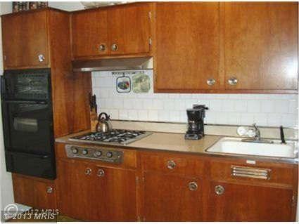 4223 Labyrinth Rd - Photo 2 of 8