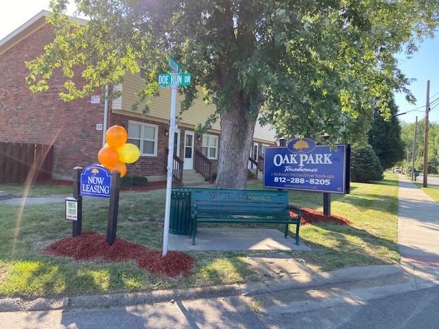Oak Park Townhomes Apartments 1510 Allison Lane, Jeffersonville, IN 47130 Zumper