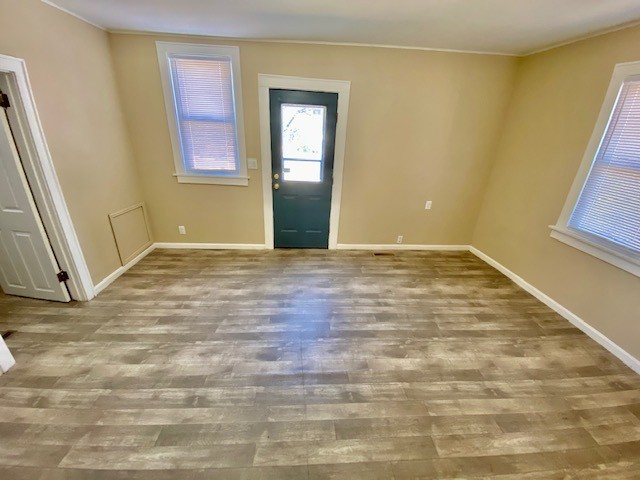2705 W Maryland St #1 - Photo 4 of 13