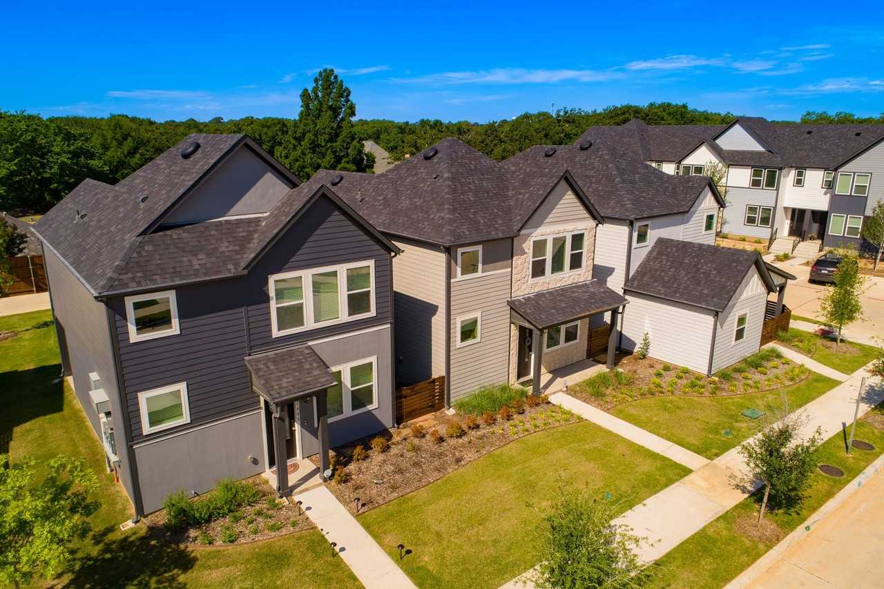 Canvas at Denton - Photo 6 of 41