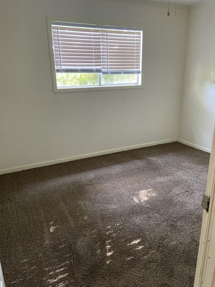 2550 Loch Laurel Rd #1 - Photo 6 of 9