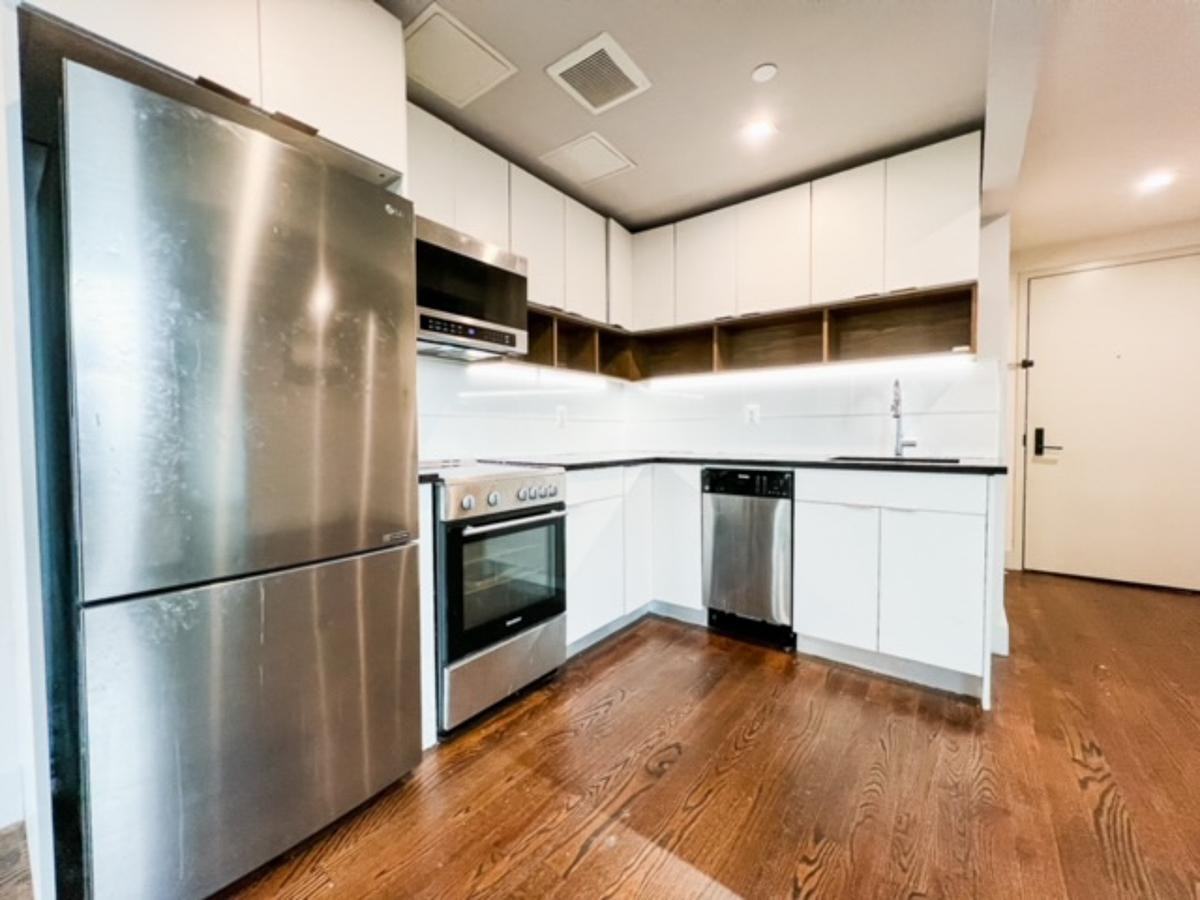 298 Ellery St #3a - Photo 2 of 20