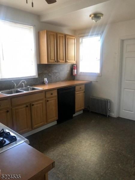 2768 Vauxhall Rd - Photo 3 of 8