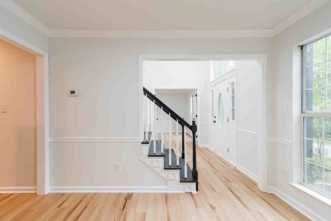 8413 Woodford Bridge Dr #1 - Photo 5 of 41