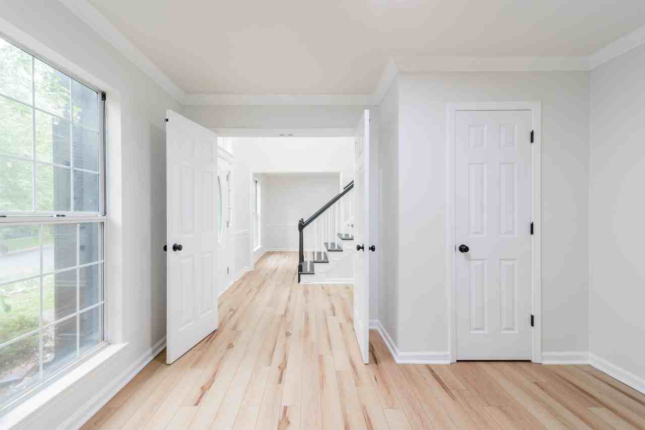 8413 Woodford Bridge Dr #1 - Photo 7 of 41