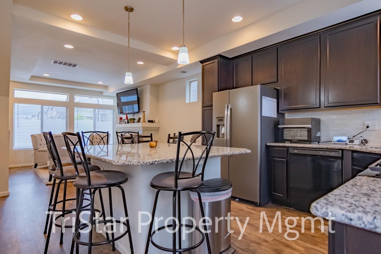 6137 Ashmore Ln #1 - Photo 4 of 11