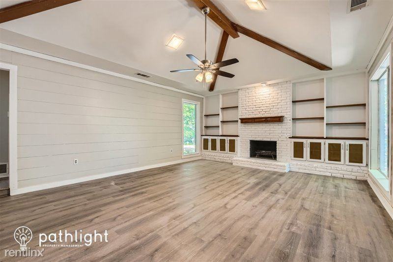 4517 Willow Bend Dr - Photo 3 of 17